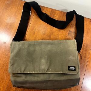 Jack Spade New York Heavyweight Canvas Travel Bag Green Color